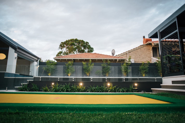 Stainless Steel Wall Mount Glass Railing Standoffs