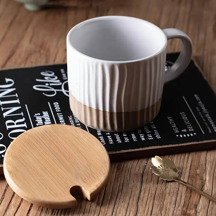 Two Tone Glazed Ceramic Cups Office Personalized Coffee Tea Mug with Wood Lid