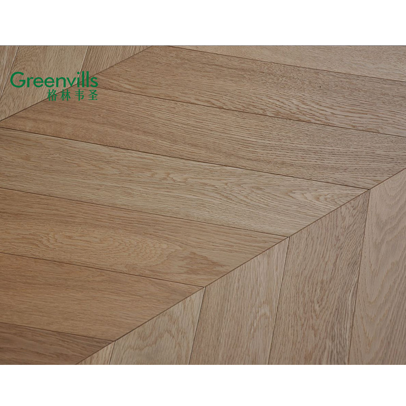 Паркетная доска Шеврон из натурального дуба