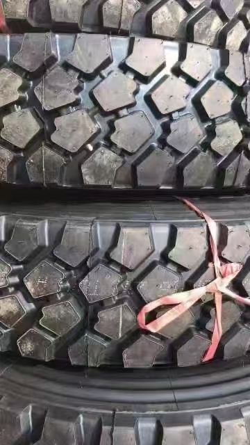 Kamera Flipper Off-Road Truck Tyre MPT Speedmile All-Terrain Bias Tyre+Tube+Flap TR-93/M-93 320-508