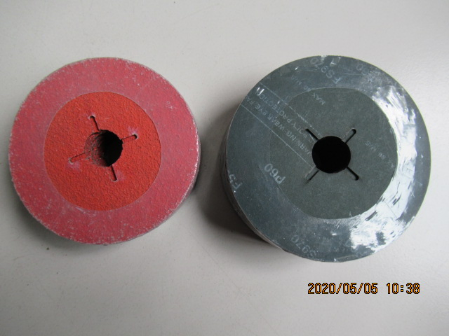 Hot Sale Sanding Fiber Disc for Wooden Floor Sanding in Abrasive Tools