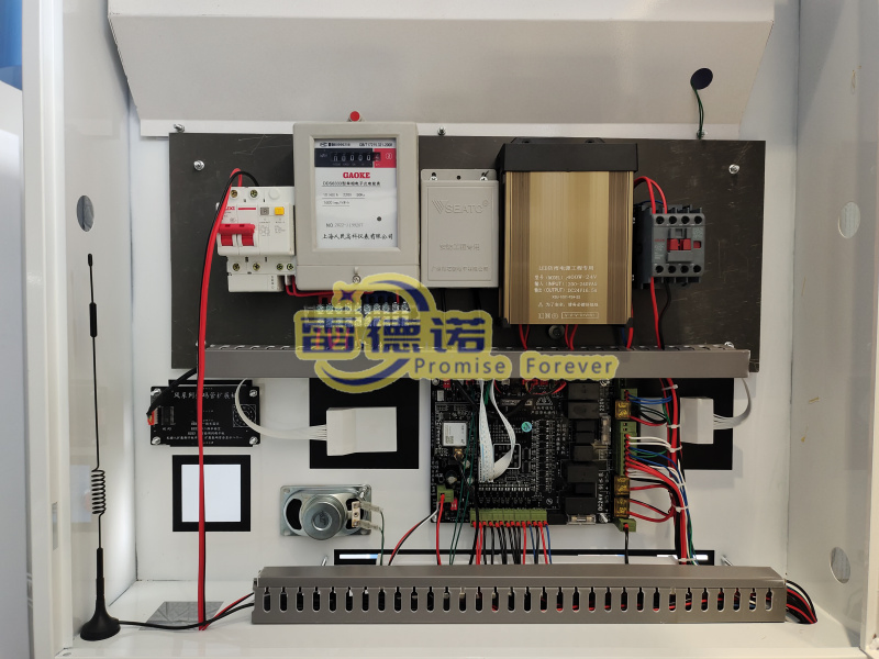 China Factory Reverse Osmosis Commercial Outdoor Bottle Water Vending Machine