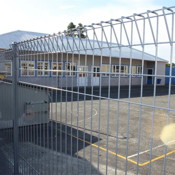 Premium Hot DIP Galvanized Decorative BRC Fencing Solutions for Secure Spaces