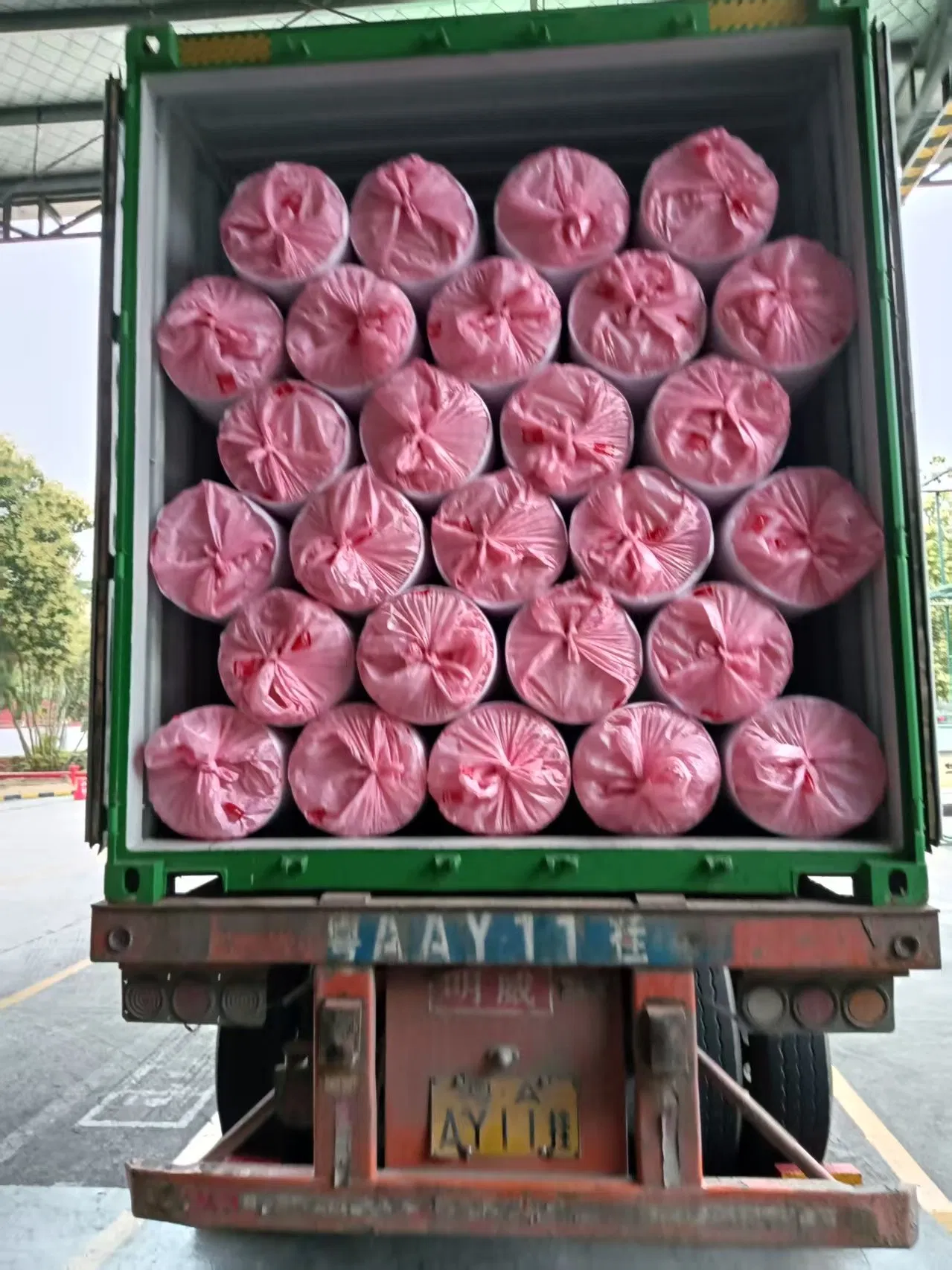 Glass Wool Roofing Heat Insulation Pink Glass Wool Blanket Colored Glass Wool Roll Environmental Friendly