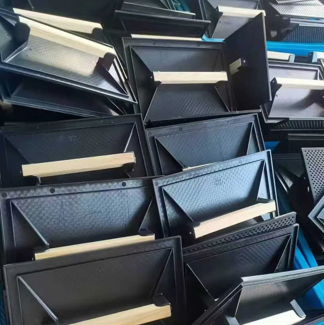 Wooden Handle Black ABS Plastic Trowel