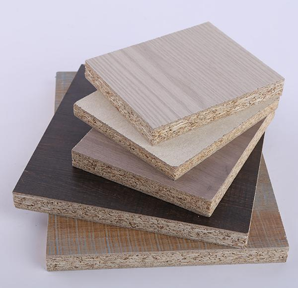 FSC Cheap Price 4X8 18mm Flakeboard White Melamine Particle Board for Cabinets
