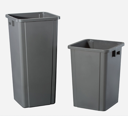 Серый квадратный мусорный бак для кухни и офиса