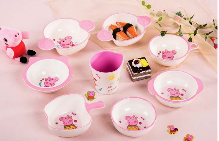 Cartoon Resin Plate Meal Dishes Feeding Set with Matching Spoon and Fork