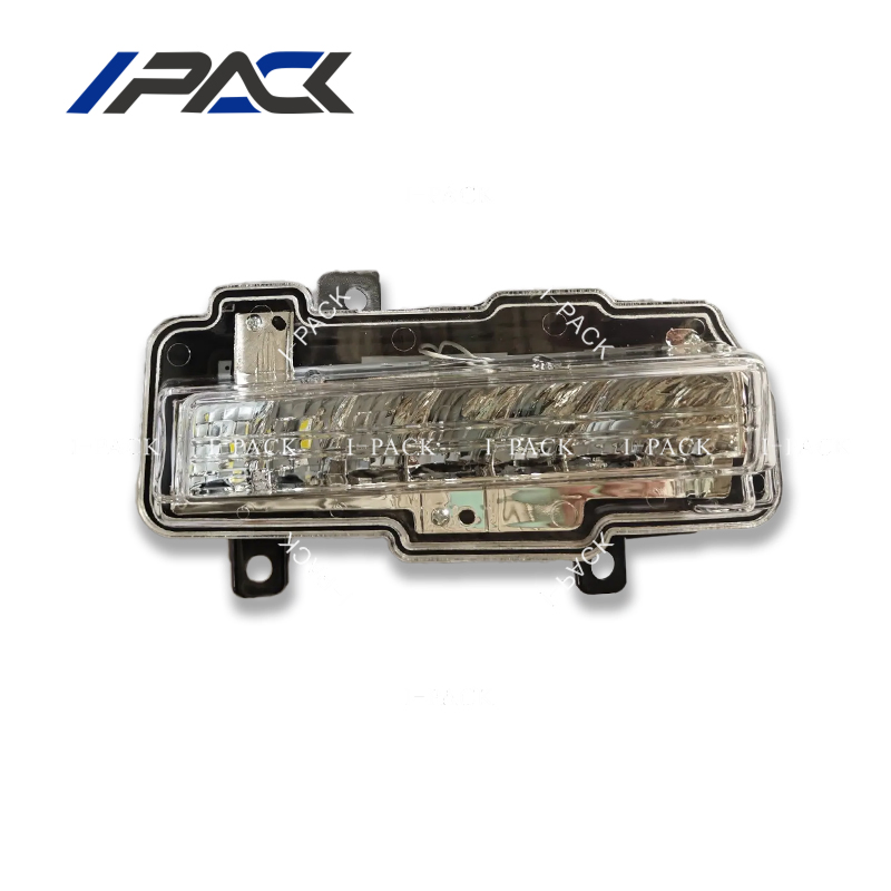 Противотуманные фары I-Pack для Mitsubishi Pajero V98 2015