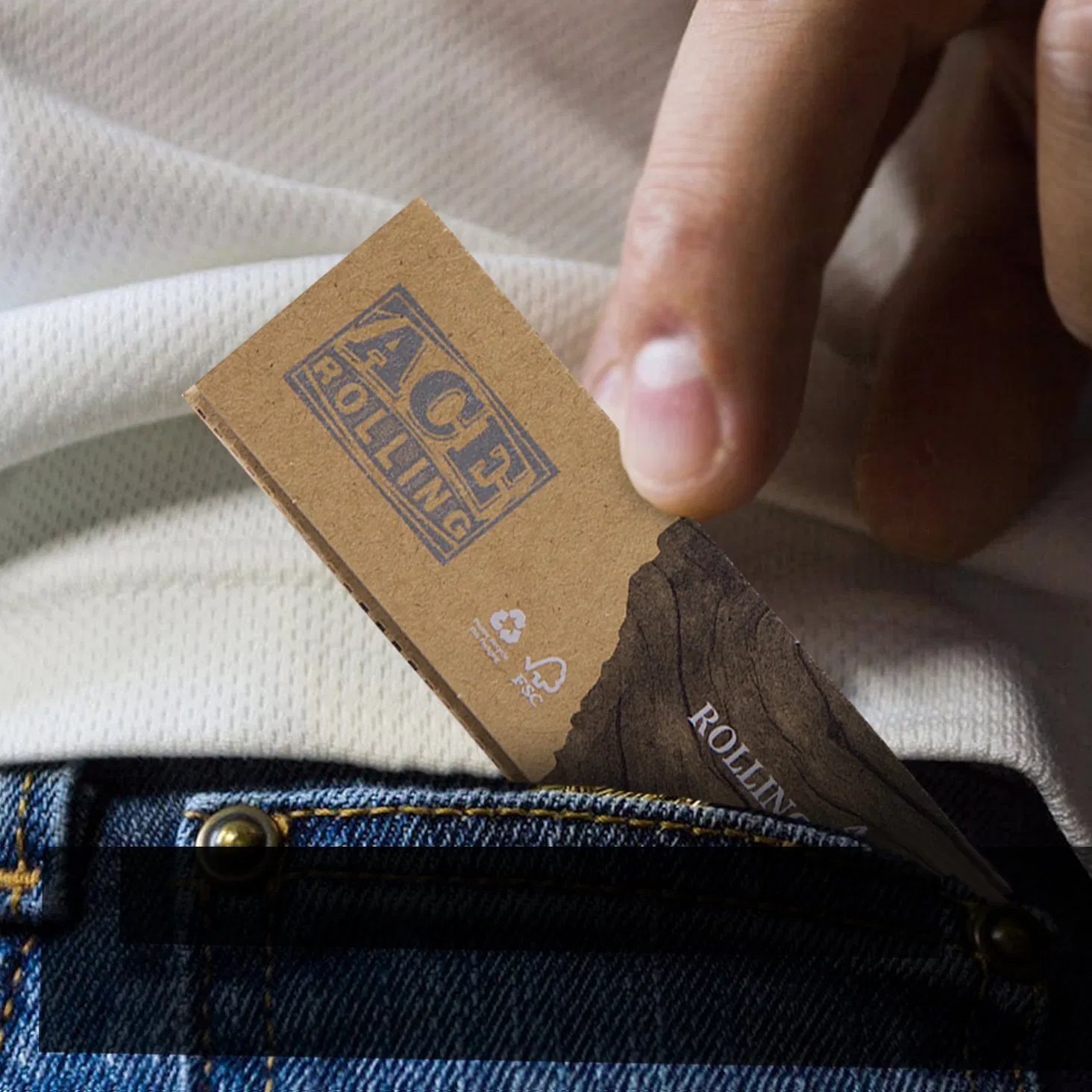 Food-Grade Pink Wood Natural Medium Size 1 1/4 Roller Paper