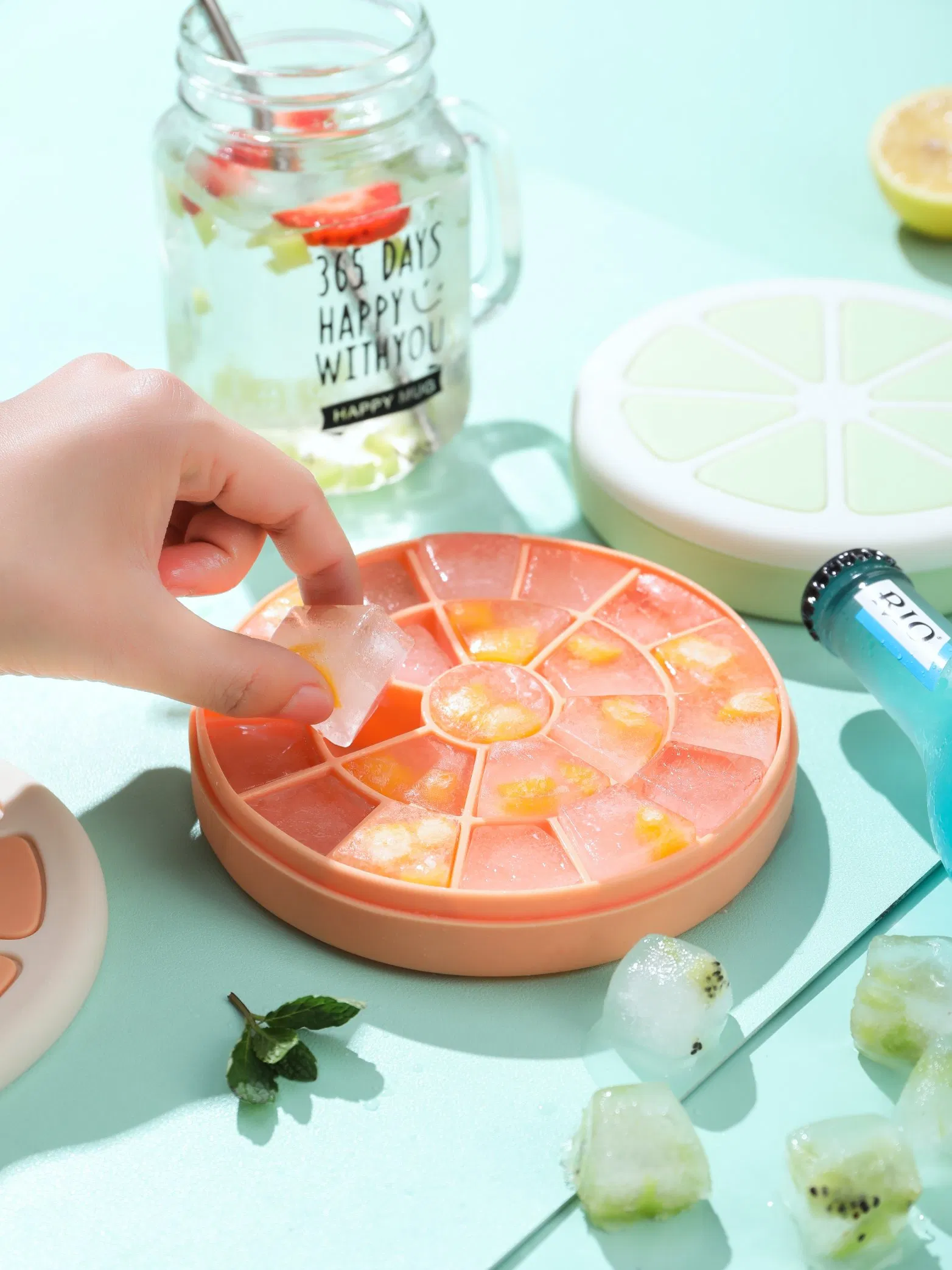 Форма для льда JY03 силиконовая с крышкой, 21 ячейка