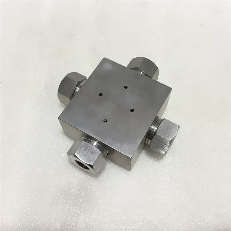 CNC Water Jet Cutter Parts Pipe Fitting 60000 Ksi Cross 3/8 Inch a-0777-2 for Waterjet Cutter Intensifier Pump
