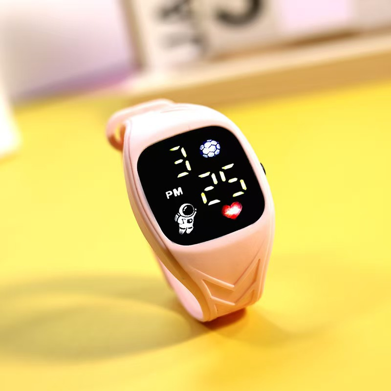 New Fashion Gift LED Watch Digital Student Watch Men Women Night Light Electronic Watch