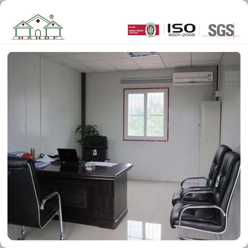 Economical Small Prefab Tiny House with 1 Bedroom and Chassis