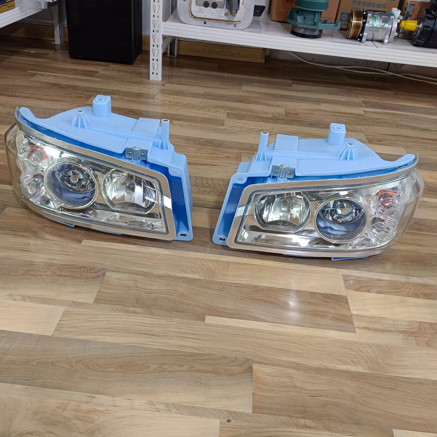 Headlamp for Sinotruk HOWO Truck