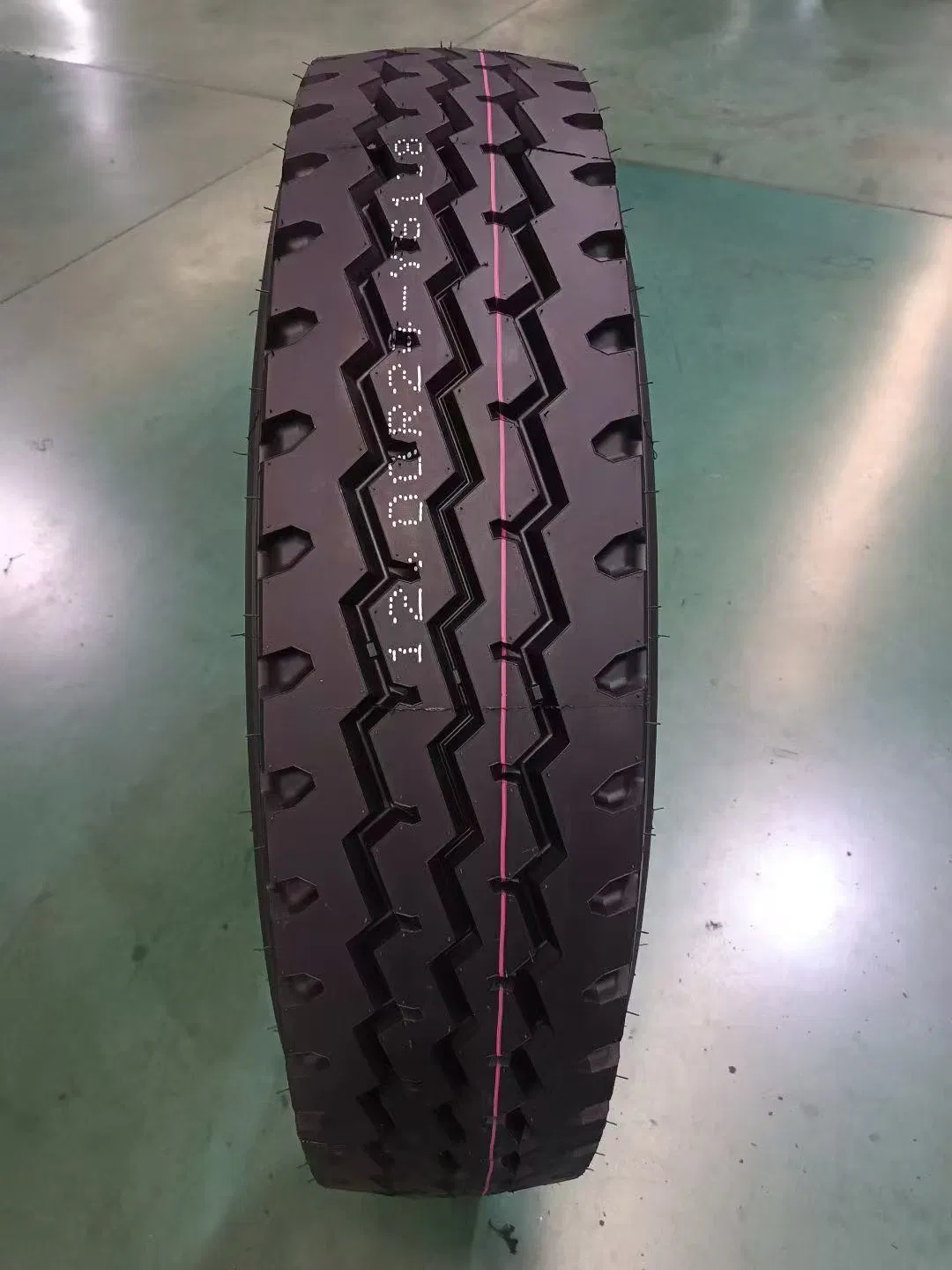 Yusta 11R22.5 All Position Truck/Bus Tire