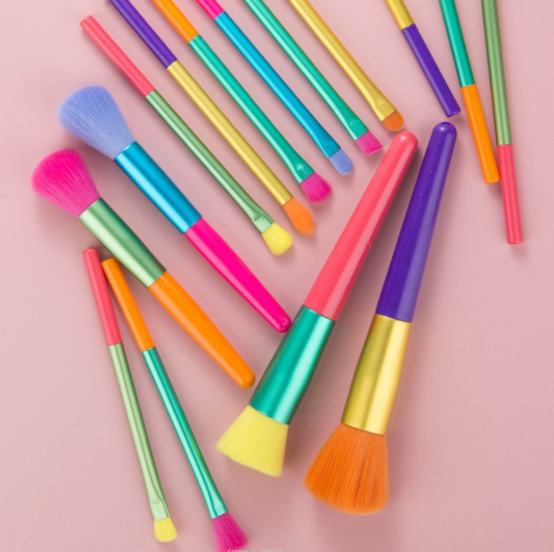 Cosmetic Tools Rainbow Color Fashion 15 PCS Makeup Brush Set
