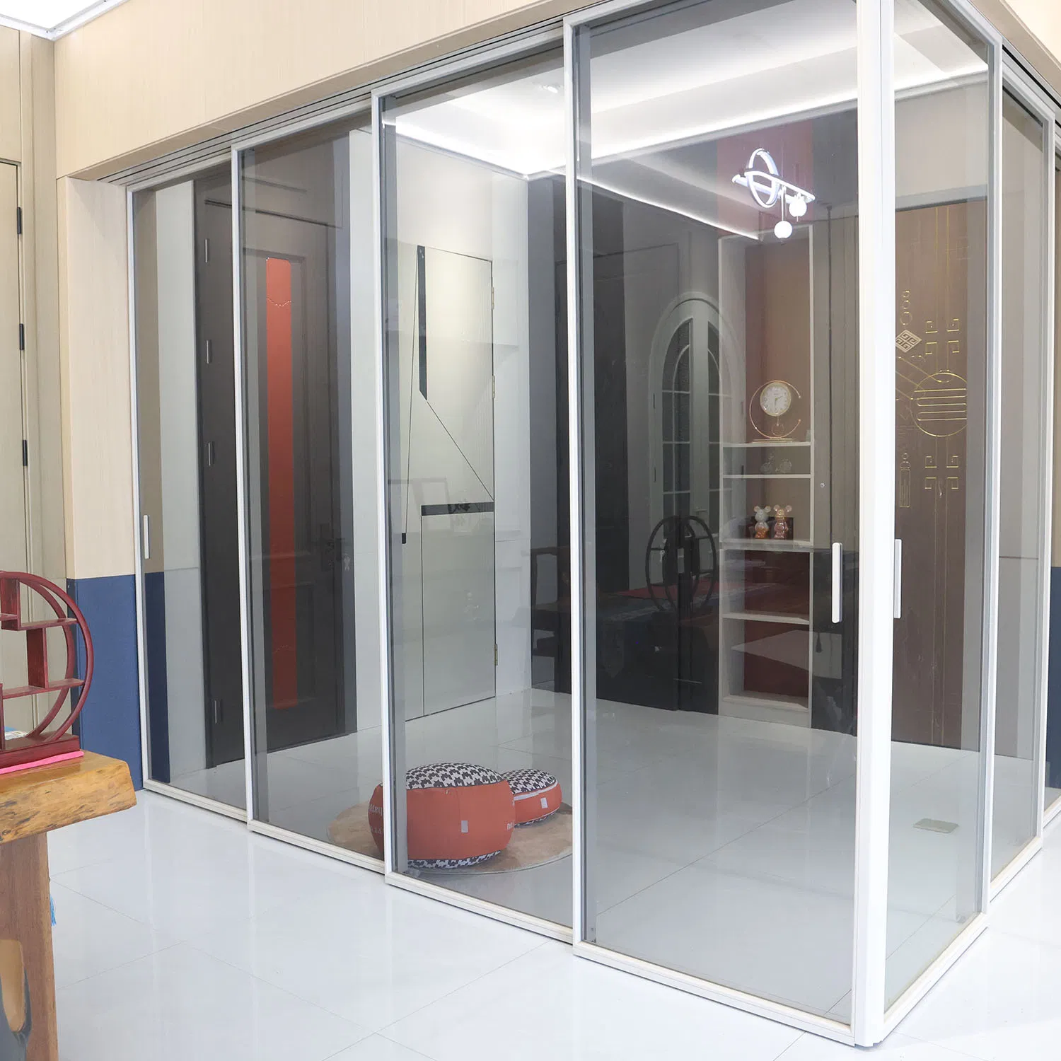 Elegant Foldable Sliding Door - Customizable with OEM and Logo Options