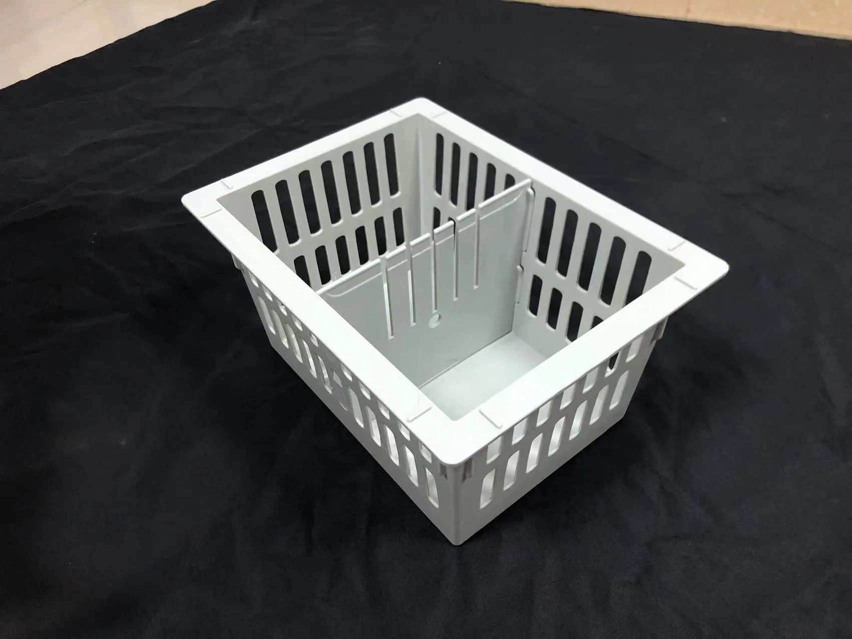 L300xw400xh200 mm Grey Color Plastic Serving Tray Storage Service Medical Trays