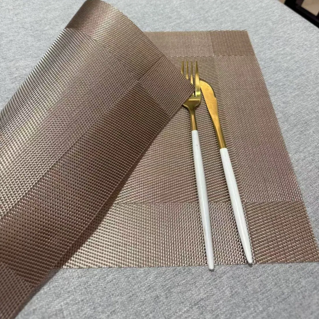 New Design Quadrangle Washable Hotel Household Insulated Placemat