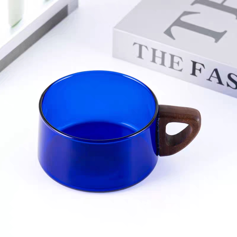 80ml 150ml 250ml 350ml Colorful Heat Resistant Single Wall Kitchenware Table Glass Tea Cup for Coffee Tea Kinds of Drinking Mug with Wooden Handle