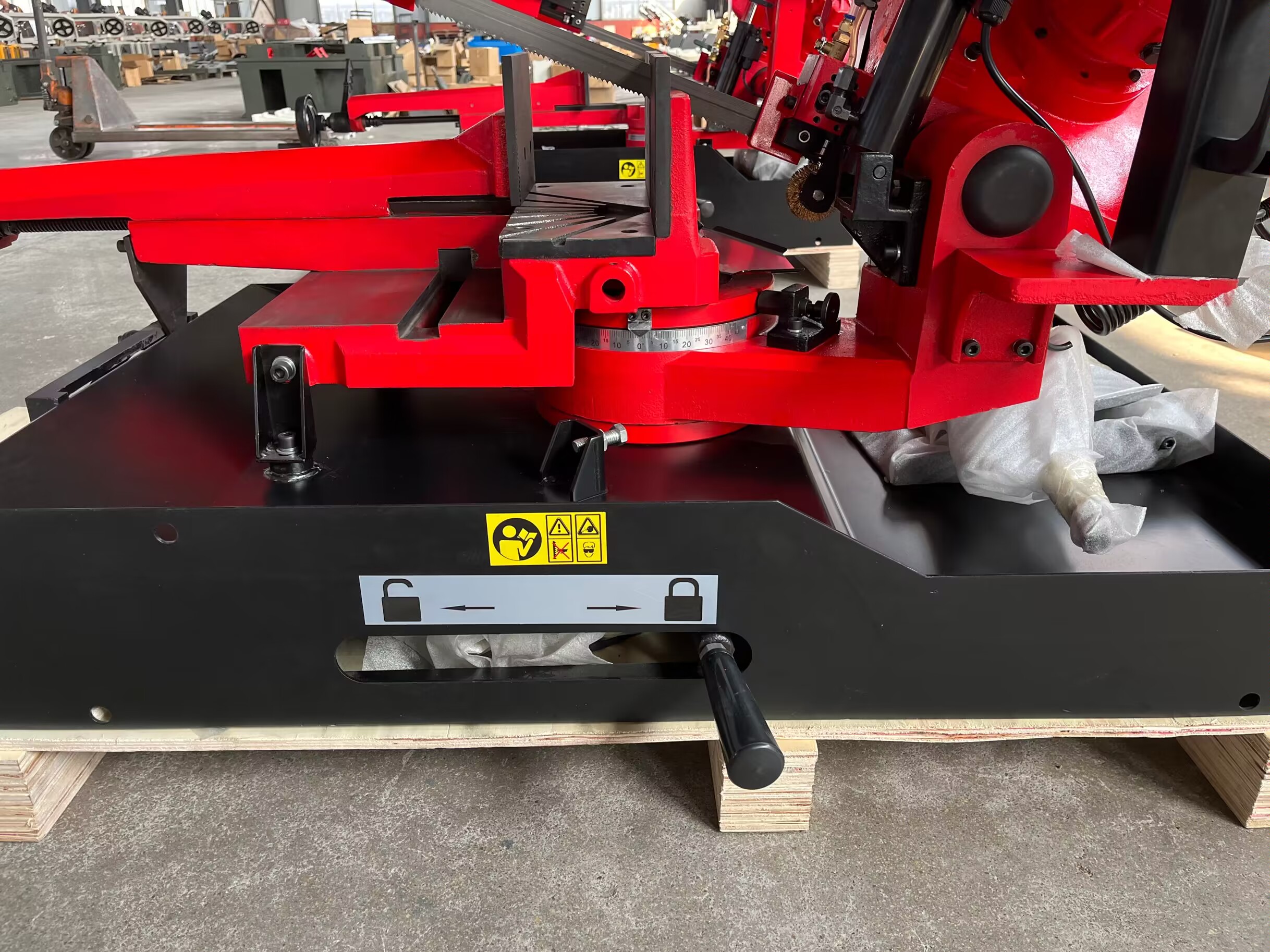 Станок ленточнопильный по металлу G5025