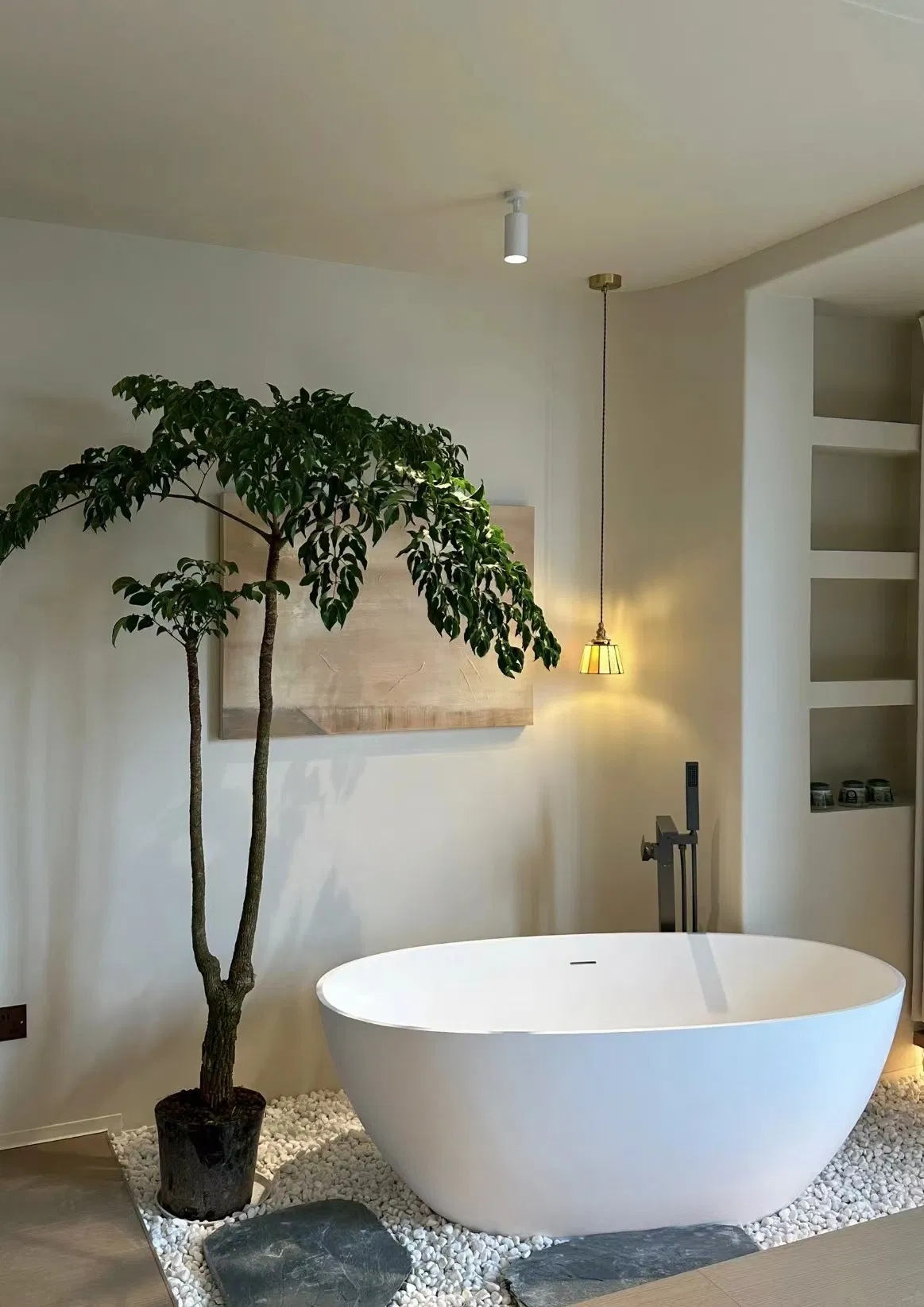 Роскошная акриловая ванна на ножках с гидромассажем