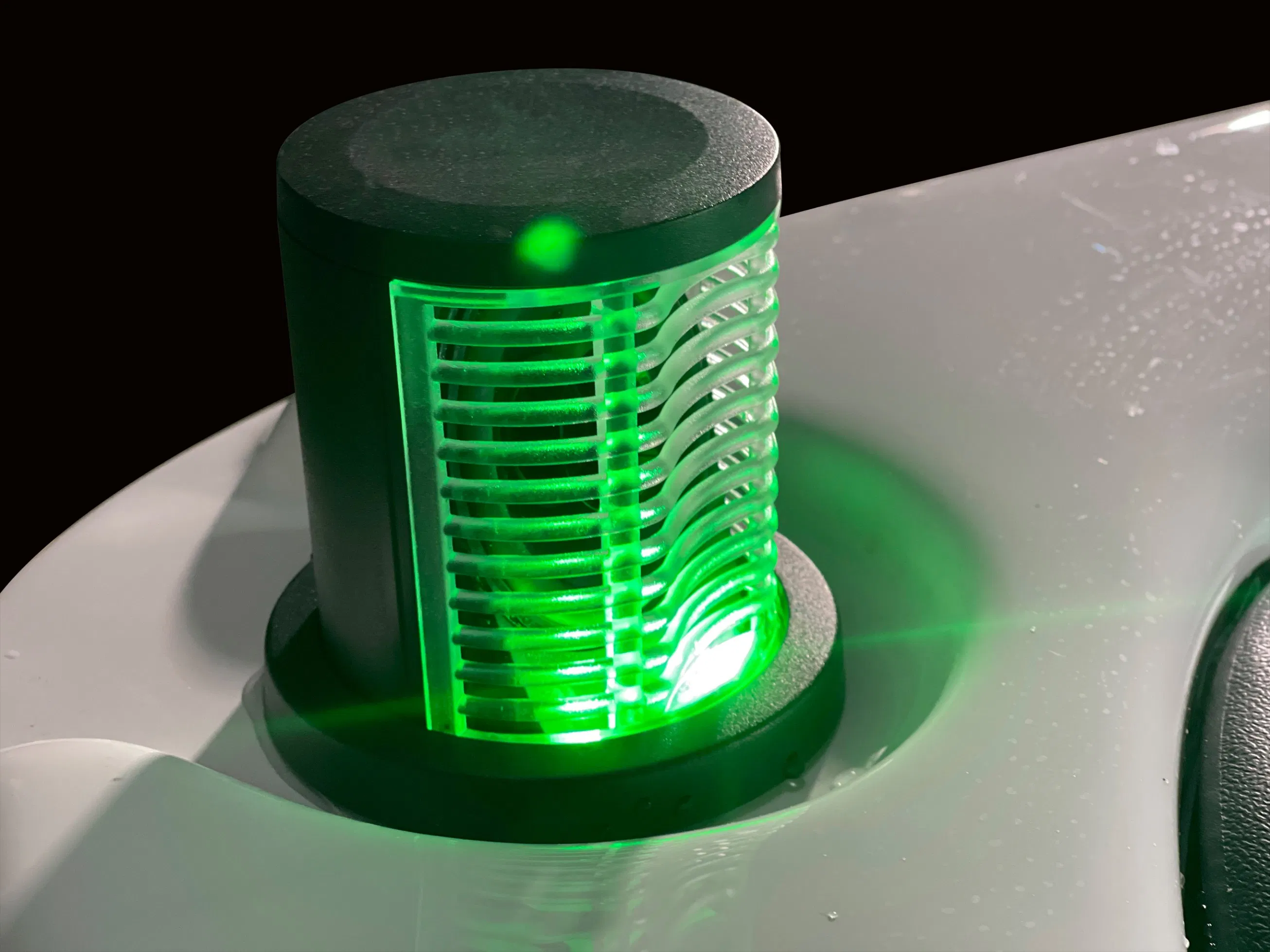 Four Person Garden Outdoor Hot Tub with Speaker & Bluetooth Ad510-2p