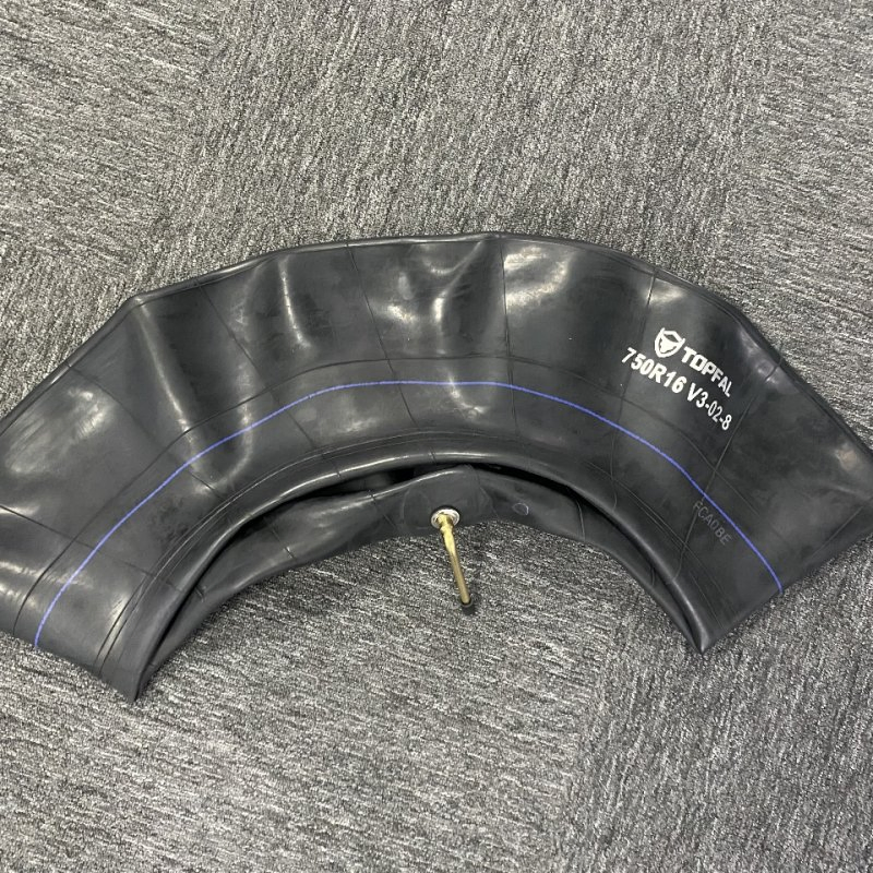 Грузовая шина LTR 11.00R20 / 12.00R20 Tr218A с камерой