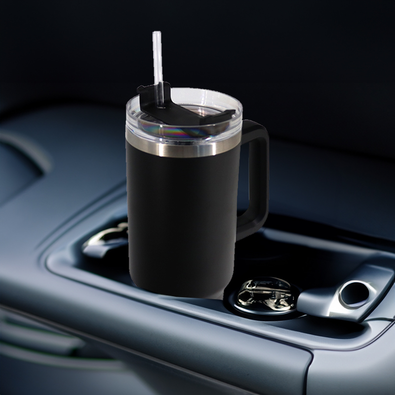 Термоизолированная бутылка для воды в форме колы