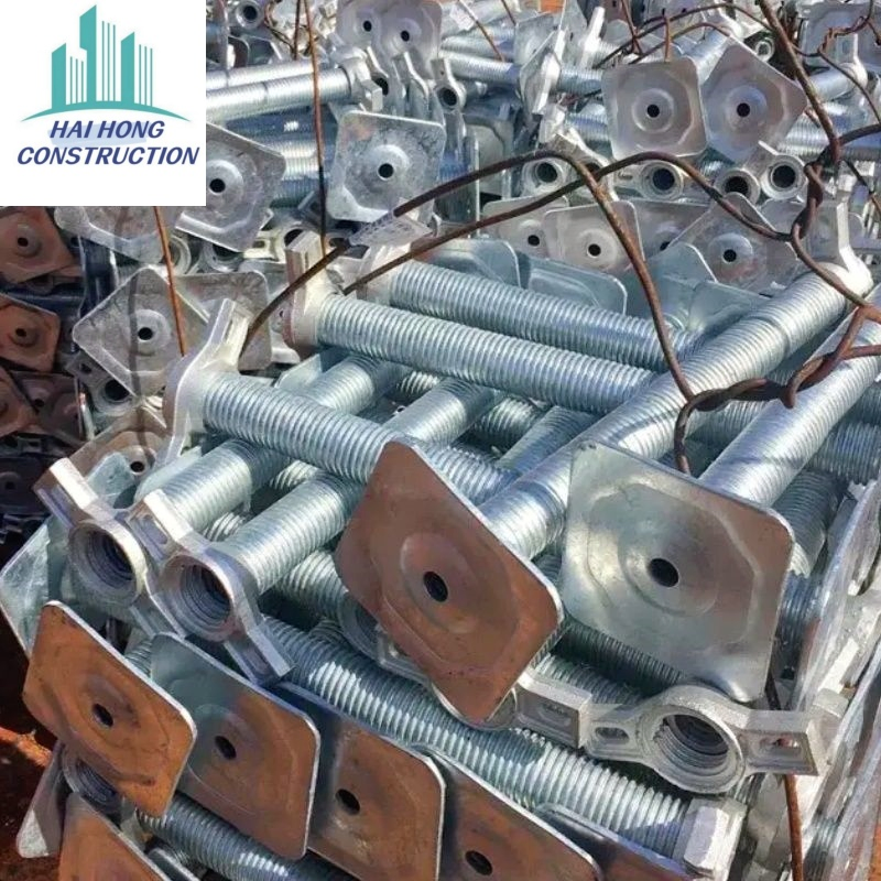 Heavy-Duty Galvanized Screw Jack Base for Safe Construction