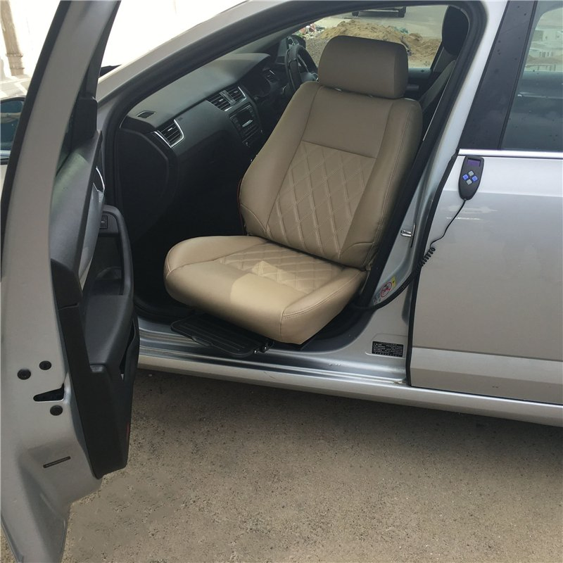 Поворотное сиденье для водителя с ограниченными возможностями