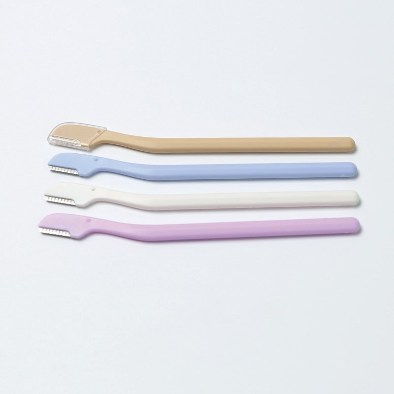 Gentle Peach Fuzz Remover and Eyebrow Trimming Tool for Smooth Skin