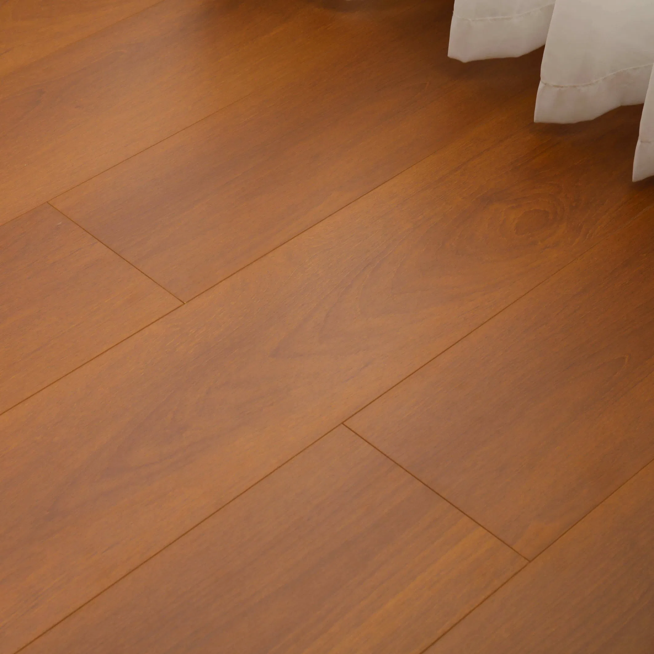 Luxury Multi-Layer Engineered Wood Flooring Oak Timber Flooring 15mm Solid Wood Hardwood Flooring