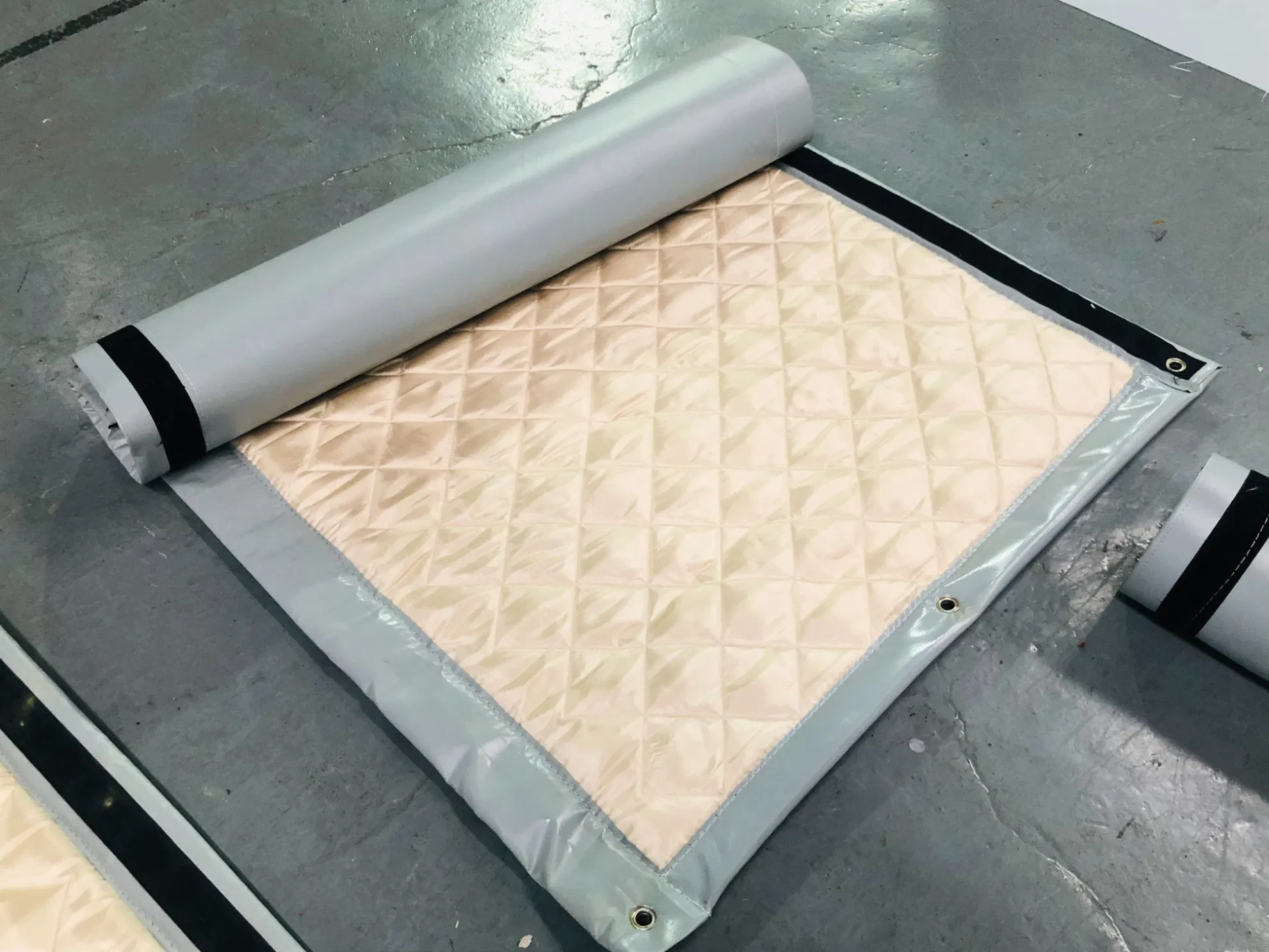 Litong Grey Waterproof Flame-Retardent Customization Size Soundproof Barrier Blanket