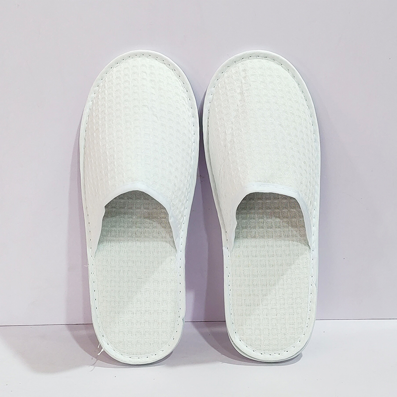 Personalized White Disposable Hotel Slippers 04