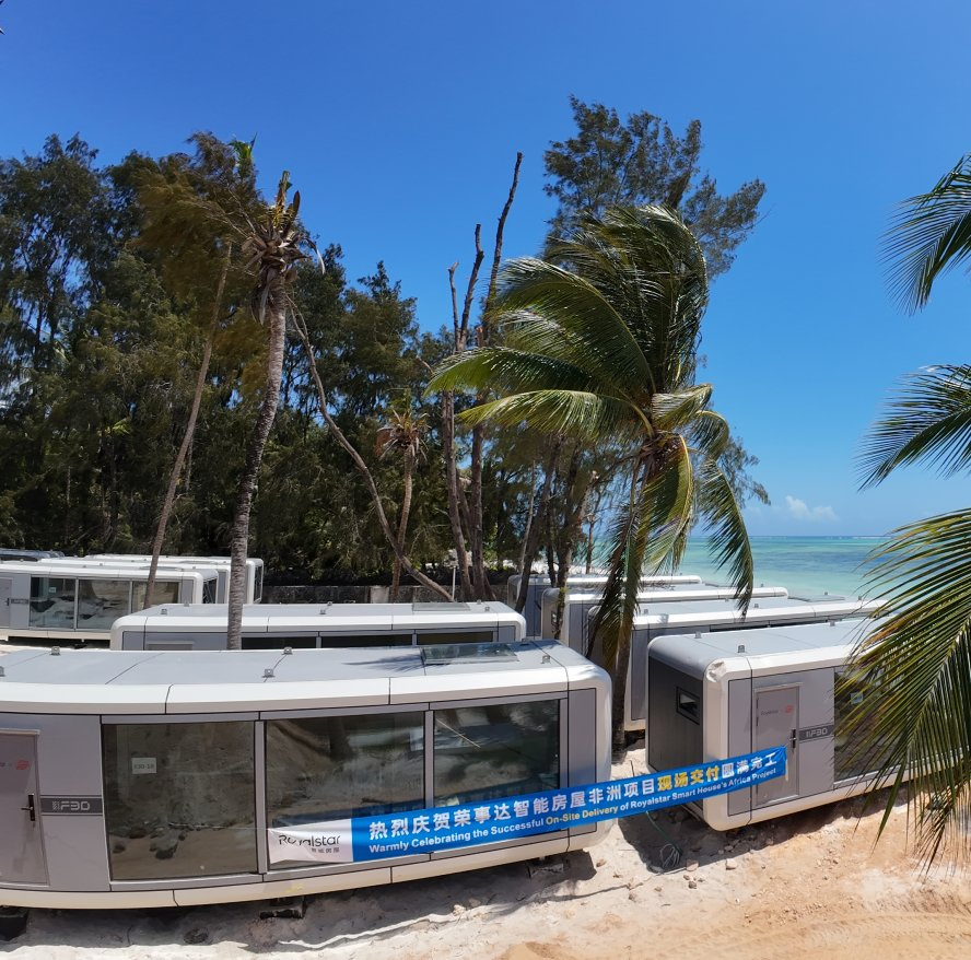 The Ark Series F30 Mini Mobile Home/Office Cabin Is Suitable for Hotels, Garages, and Backyards.