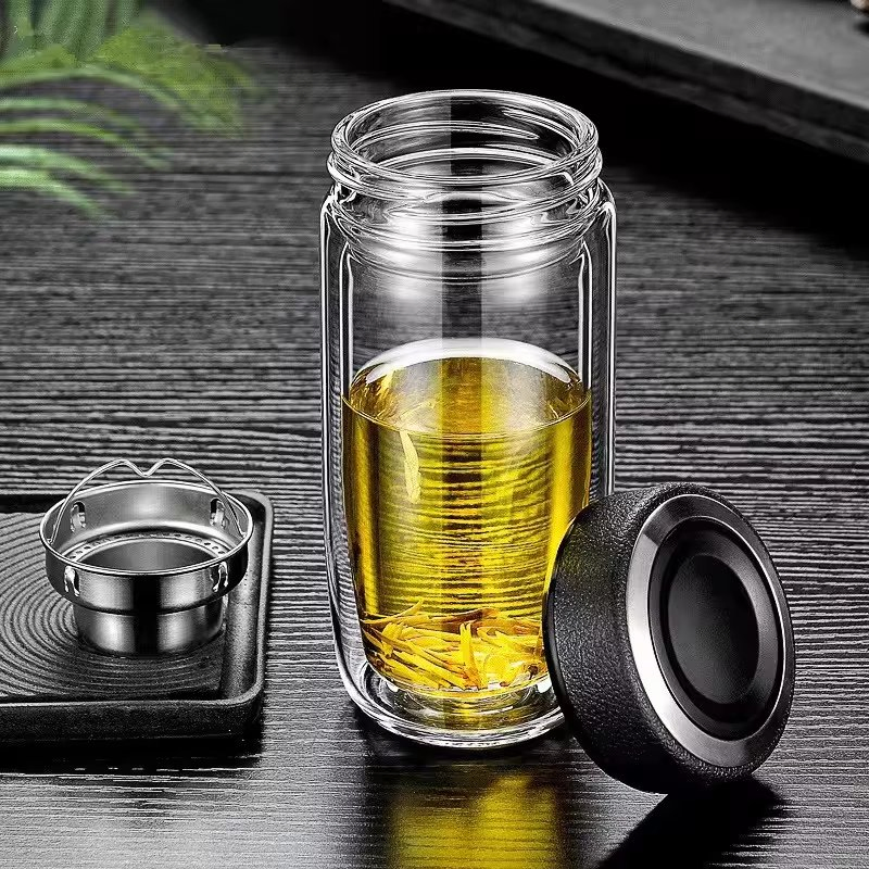 Стеклянная чашка для чая с ситечком, двойные стенки