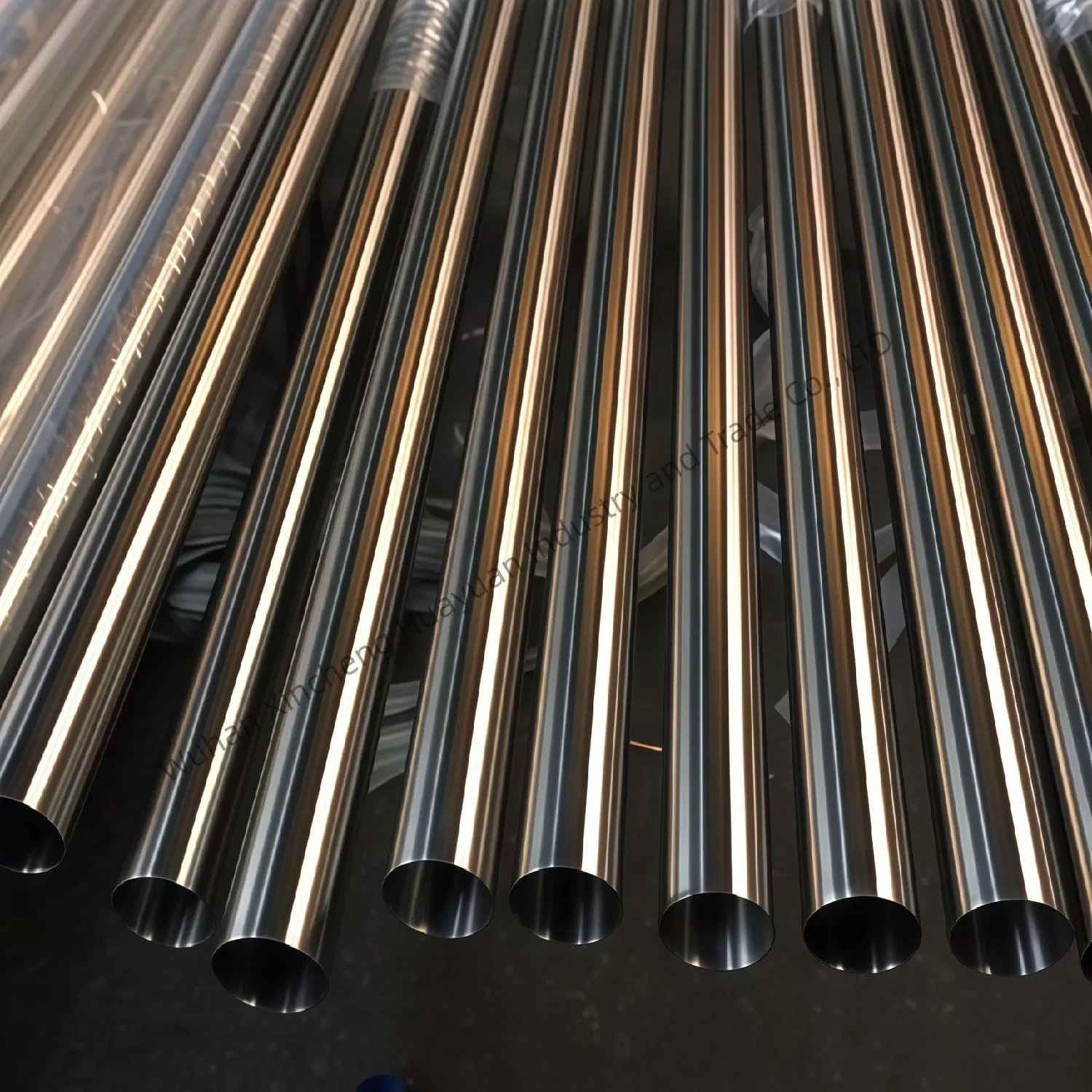 Stainless Steel Round Pipe, ASTM A688, for Welded Heat Exchanger Tubes