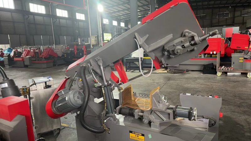 Ленточная пила высокоточная