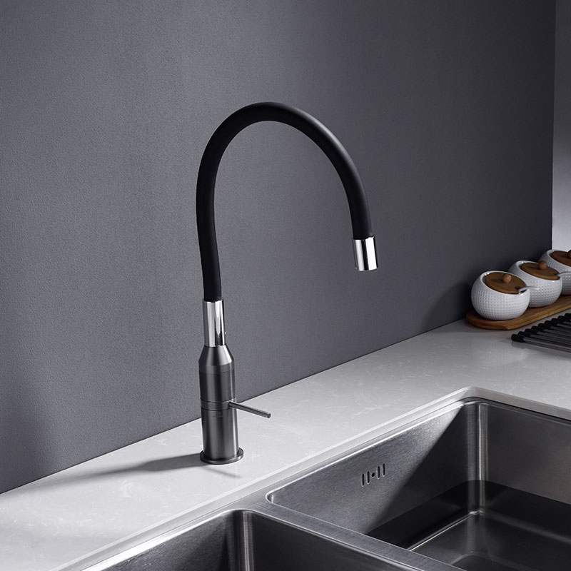 Good Single Lever Food Brass Faucet Retractable Kitchen Mixer with Flexible Spout