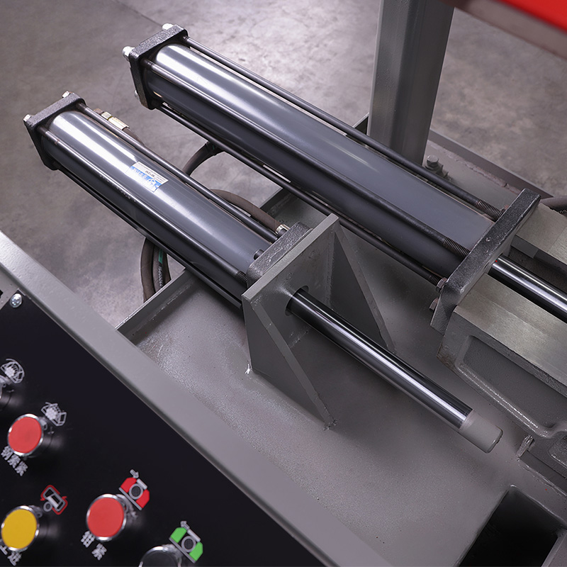 Станок ленточнопильный ручной для прутка по металлу