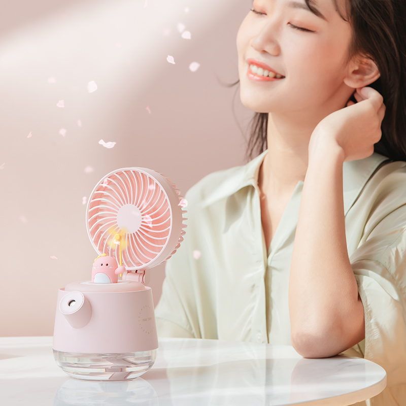 Cute Pet Mini Fan Four in One Desktop USB Charging Humidifier Fan A04A
