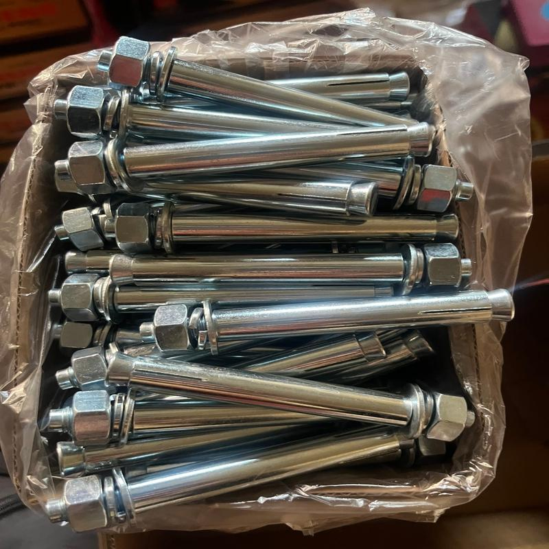 Анкерные болты метрические оцинкованные M8 M12