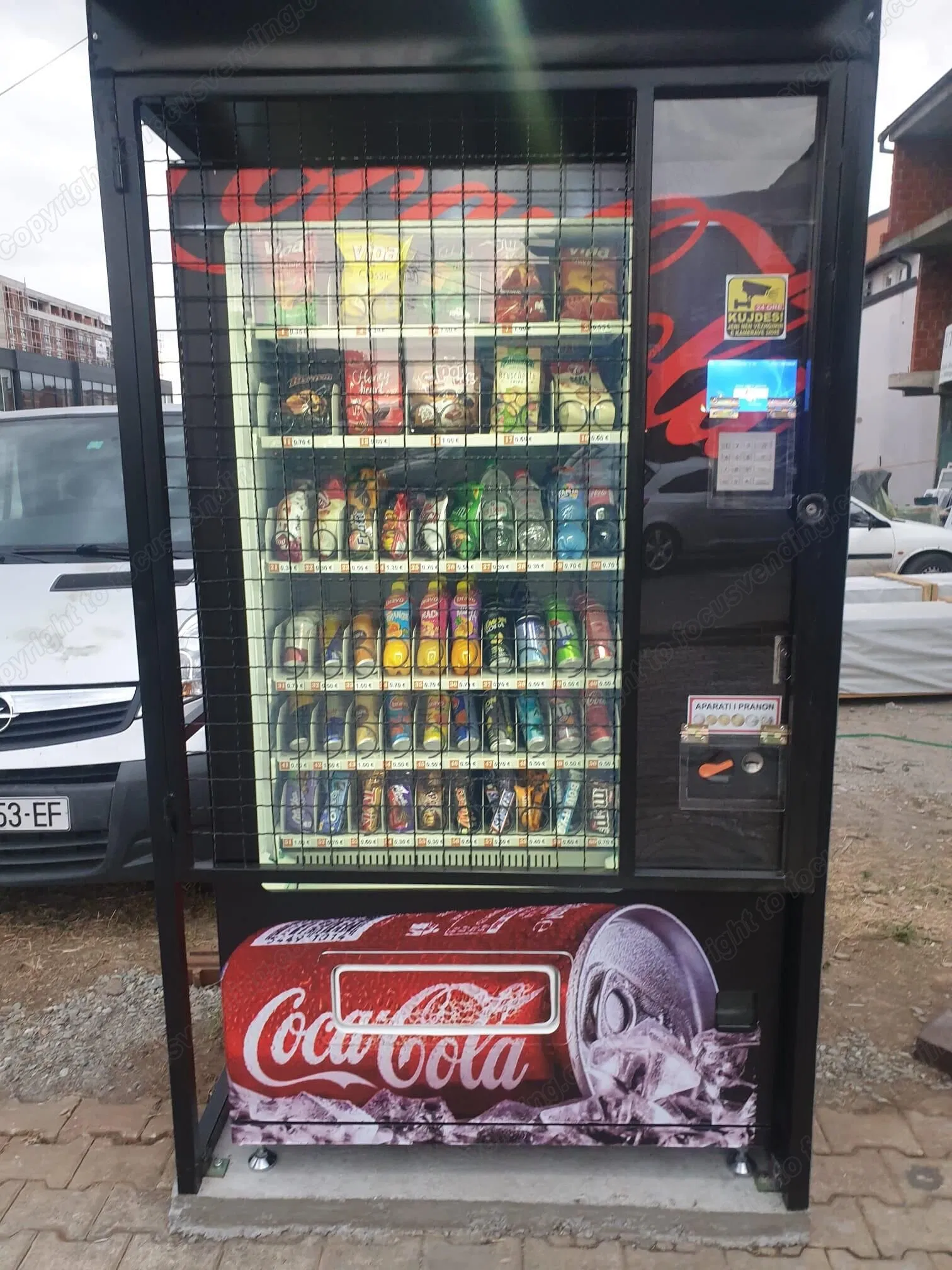 24 Hours Unmanned Retail Solution Unmanned Store Vending Machine
