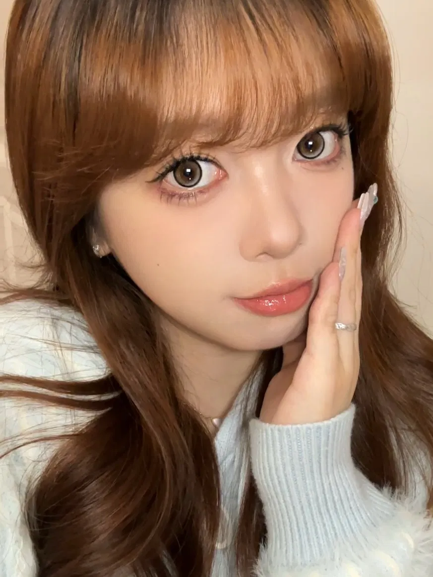 Custom Natural Eye Lenses for Enhanced Natural Beauty and Appeal