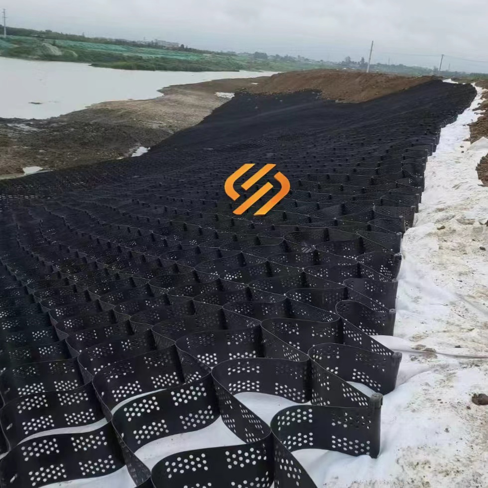 Geocell Permeable Grid for Walking Paths, Patios and Erosion Control 9 FT X17 FT