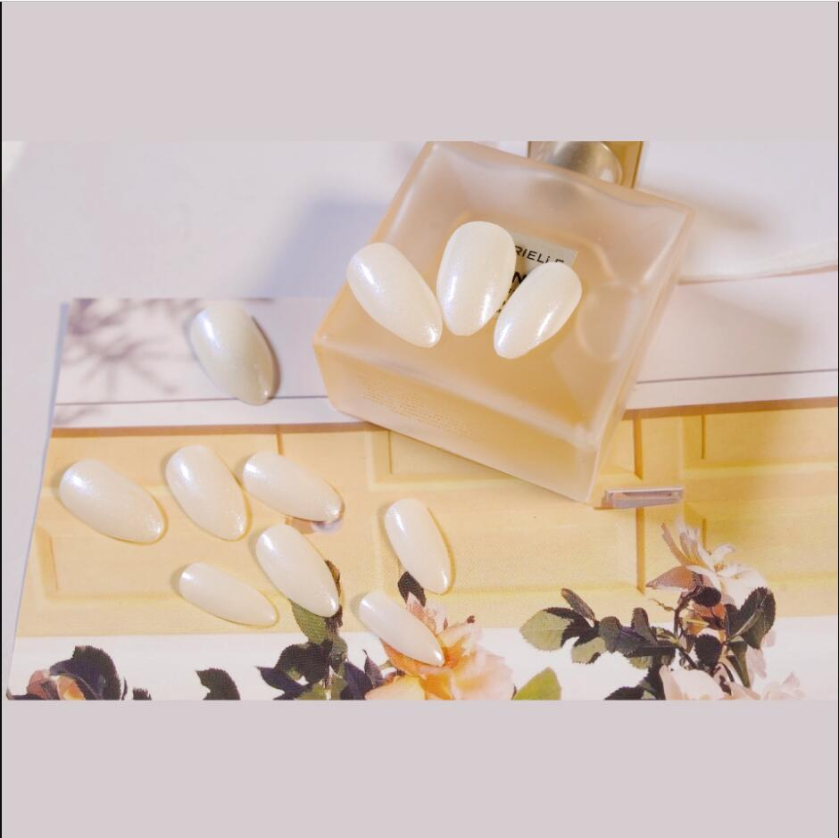 Pearl Shine Pearl Look Alike Press-on Nails French Tips