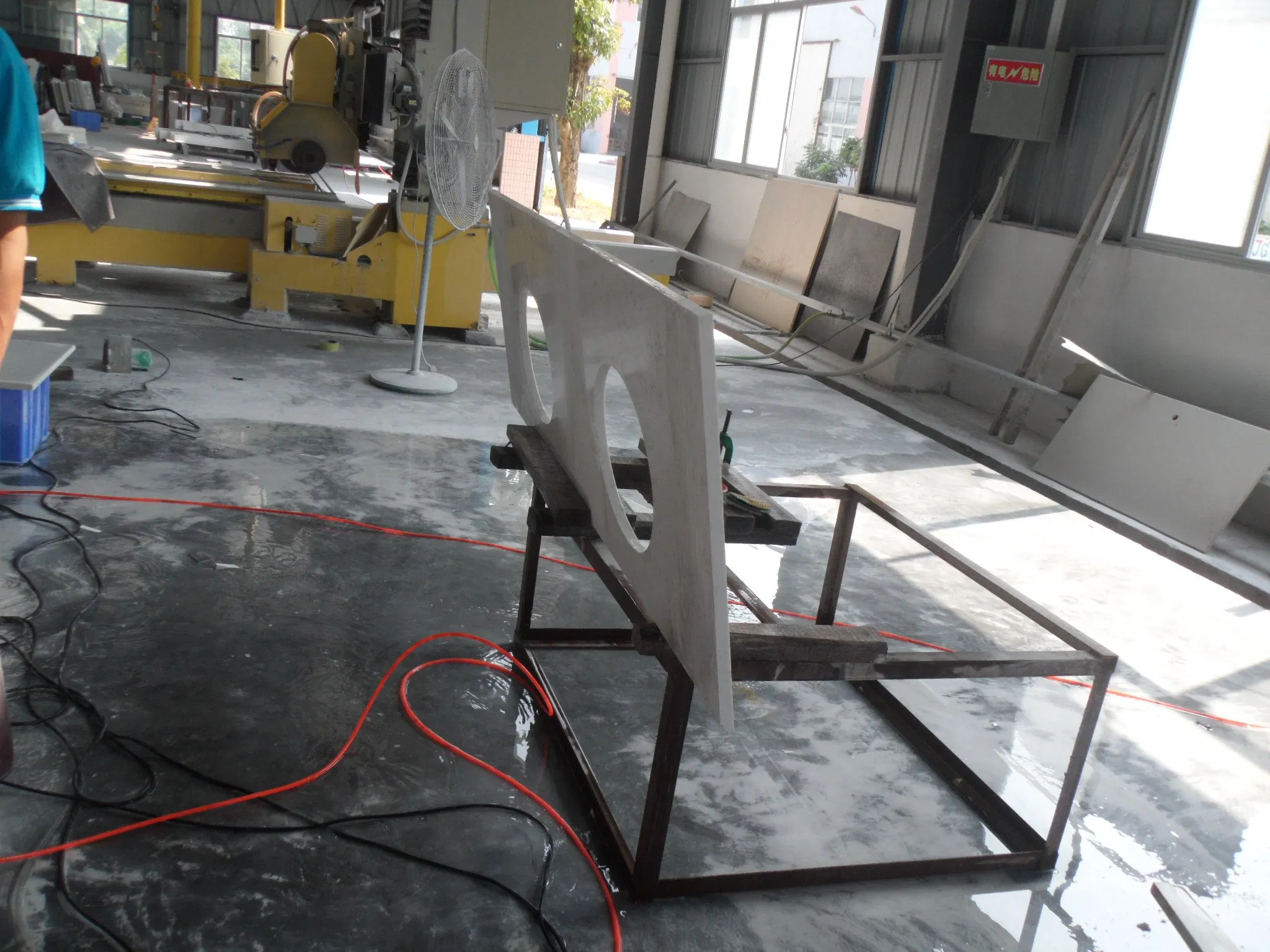 Surface White Sparkle Crystal Quartz Kitchen Top Countertop Vanity Top Customized Size Black White