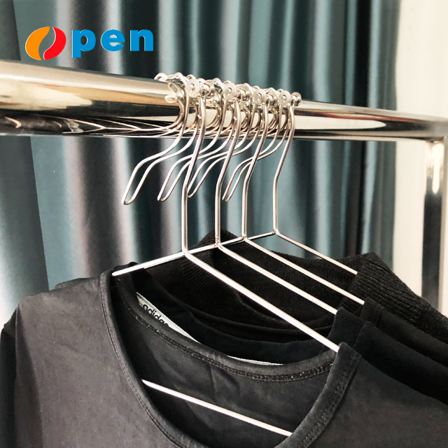 Windproof and Anti-off High-End Metal Clothes Hangers, Functional Clothes Metal Clothes Hanger